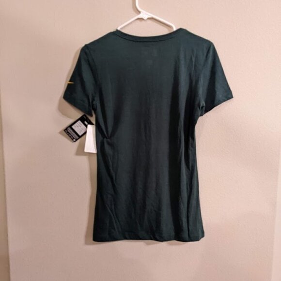 Nike NFL Green Bay Packers V-Neck Tee Womens Size Medium NWT - Picture 2 of 5